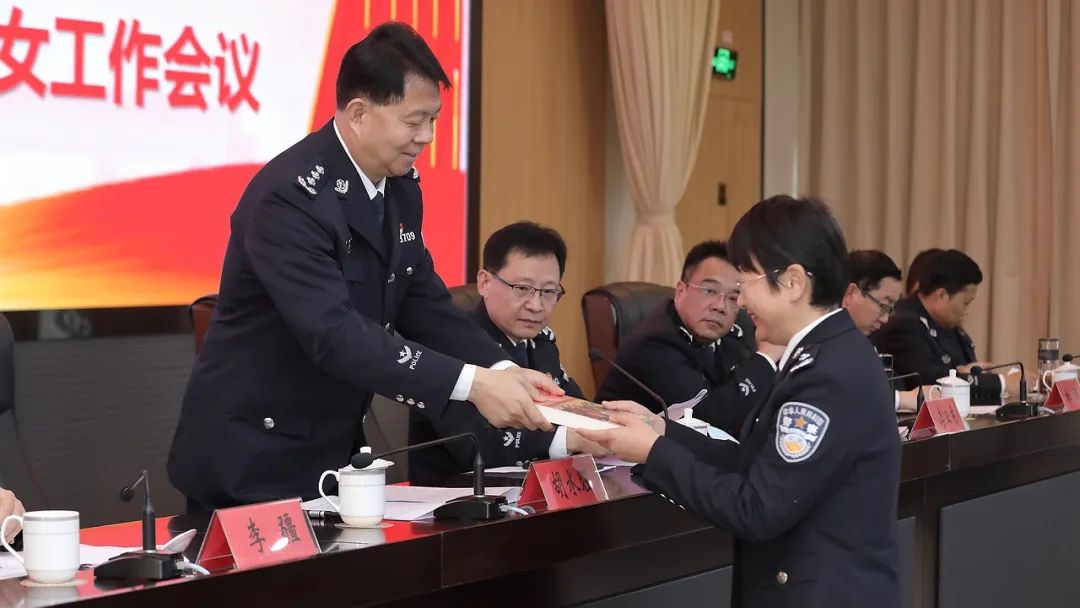 2024老澳门原料网大全