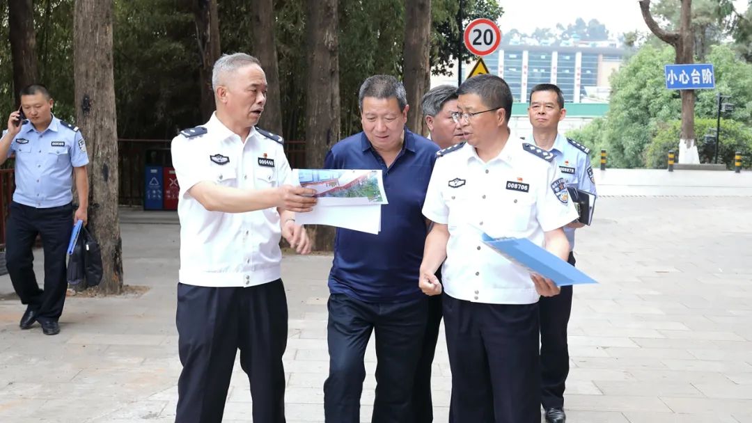 2024老澳门原料网大全