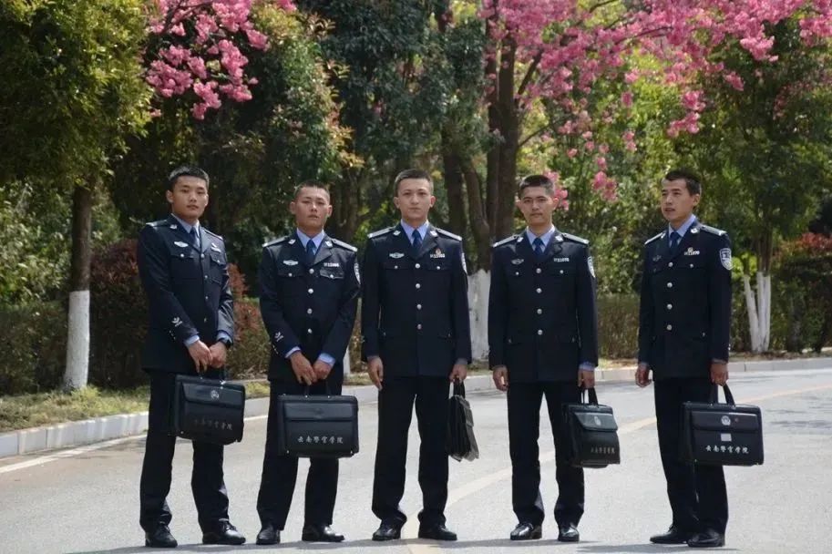 2024老澳门原料网大全