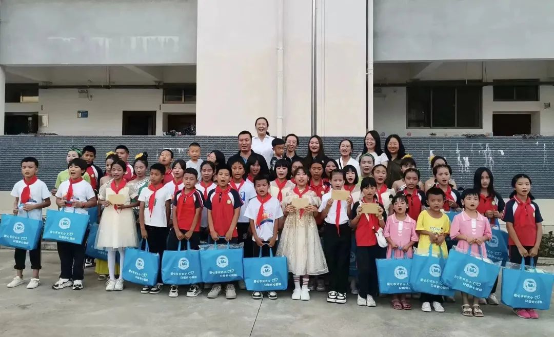 2024老澳门原料网大全