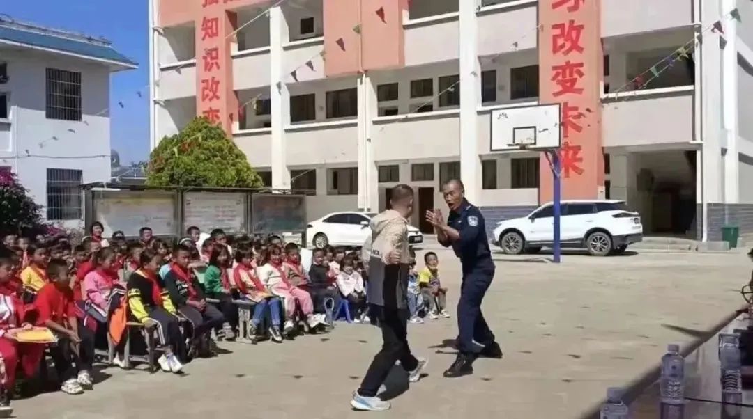 2024老澳门原料网大全