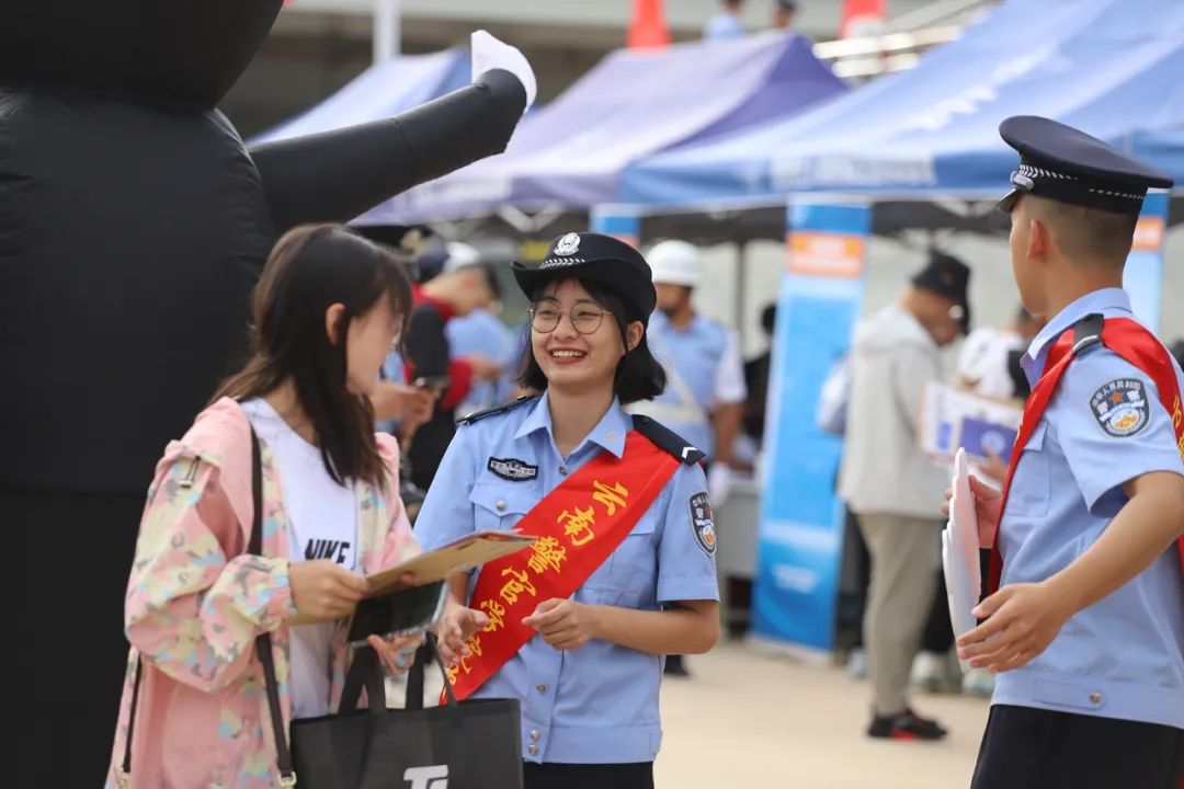 2024老澳门原料网大全