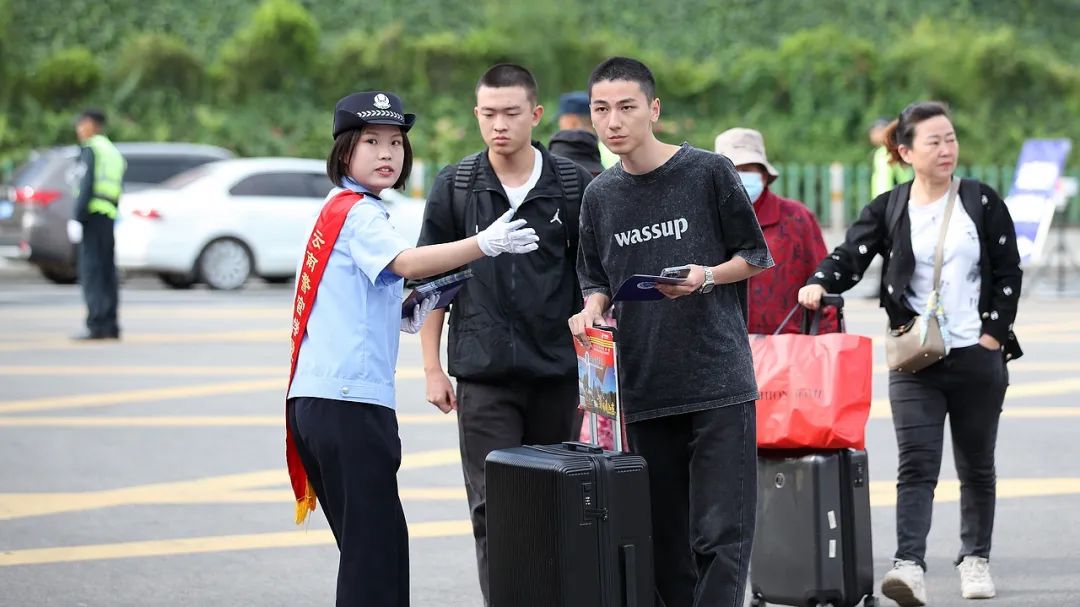 2024老澳门原料网大全