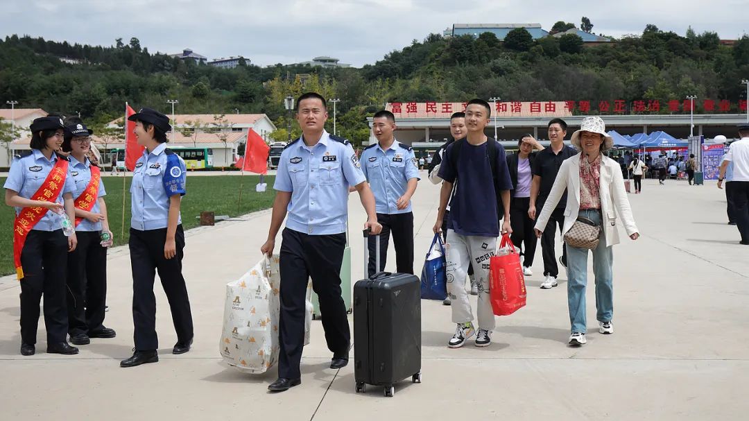 2024老澳门原料网大全