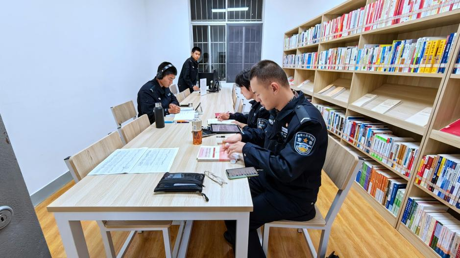 2024老澳门原料网大全