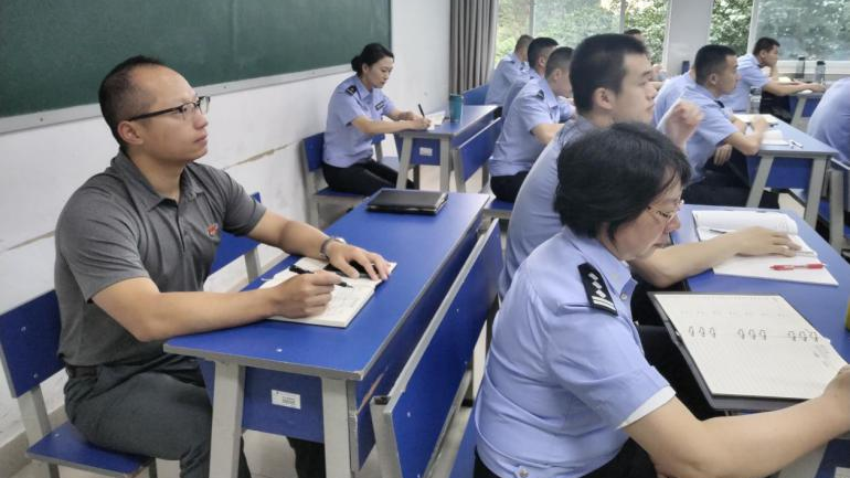 2024老澳门原料网大全