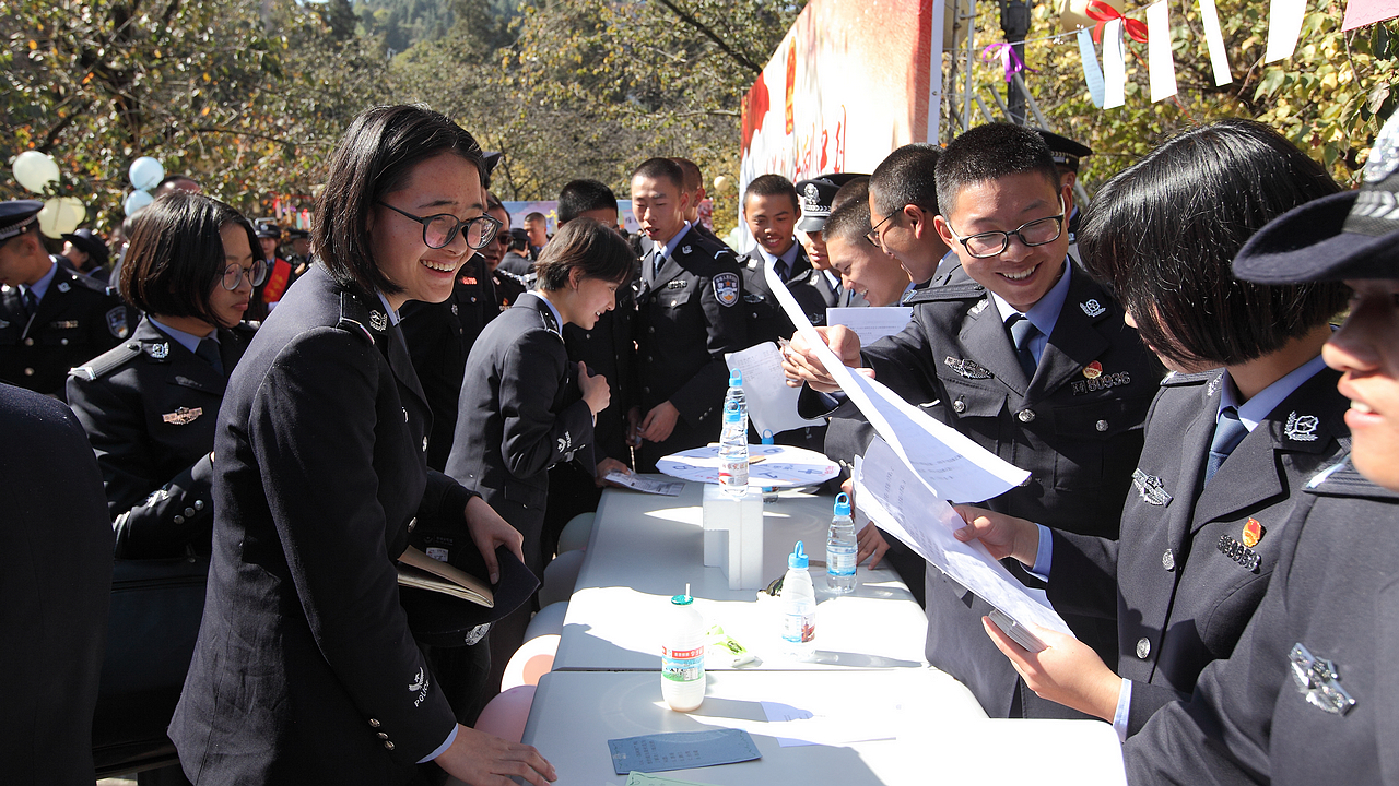 2024老澳门原料网大全