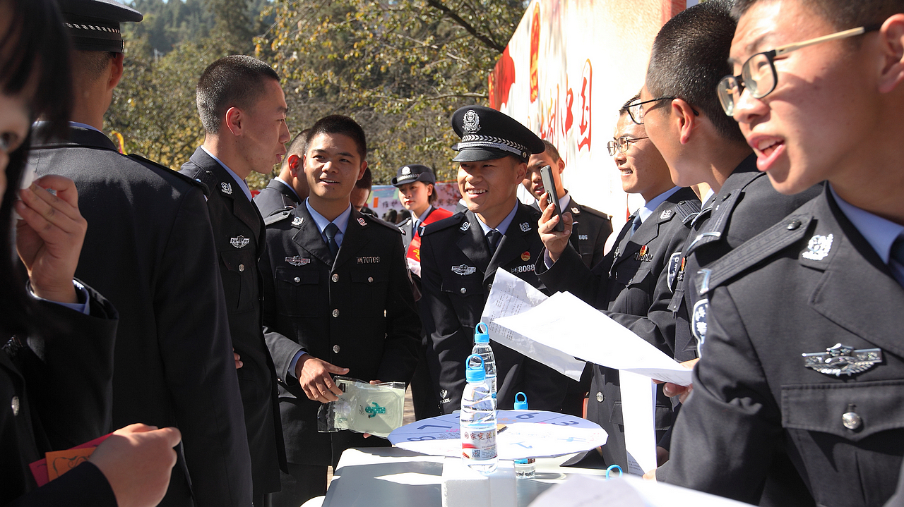 2024老澳门原料网大全