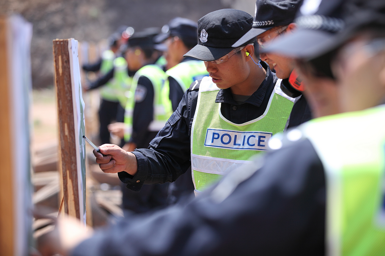 2024老澳门原料网大全