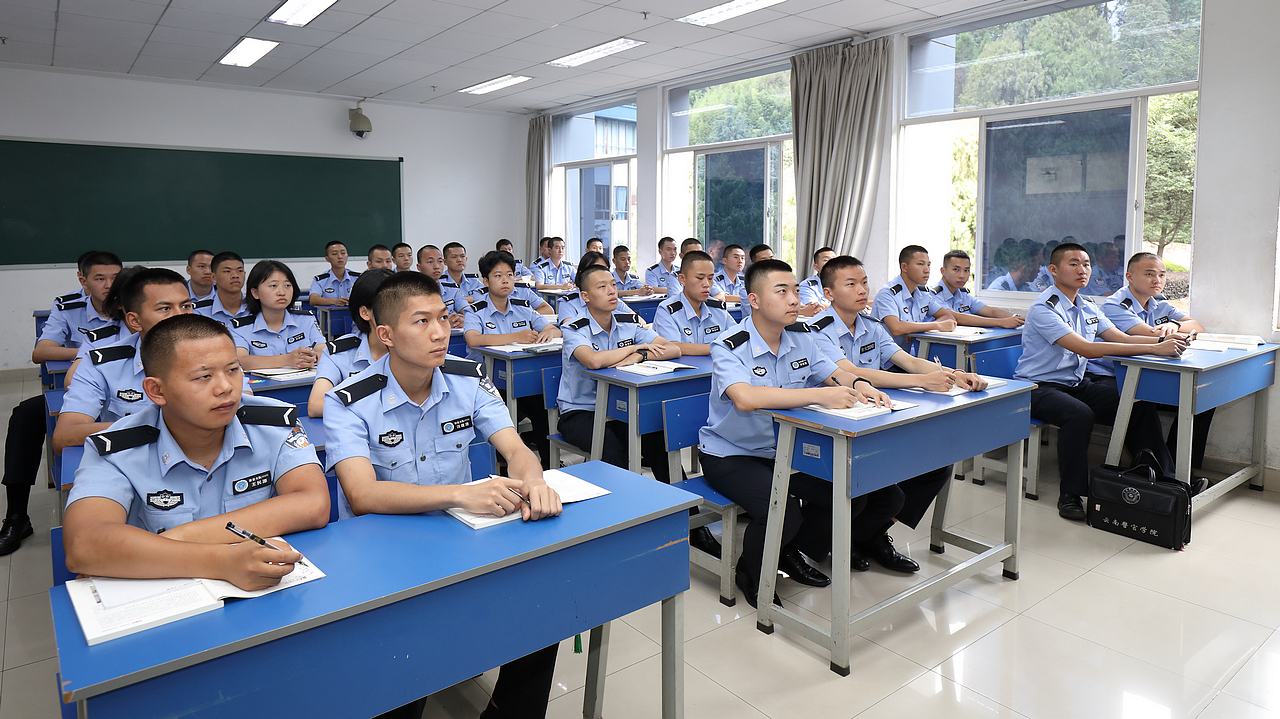 2024老澳门原料网大全