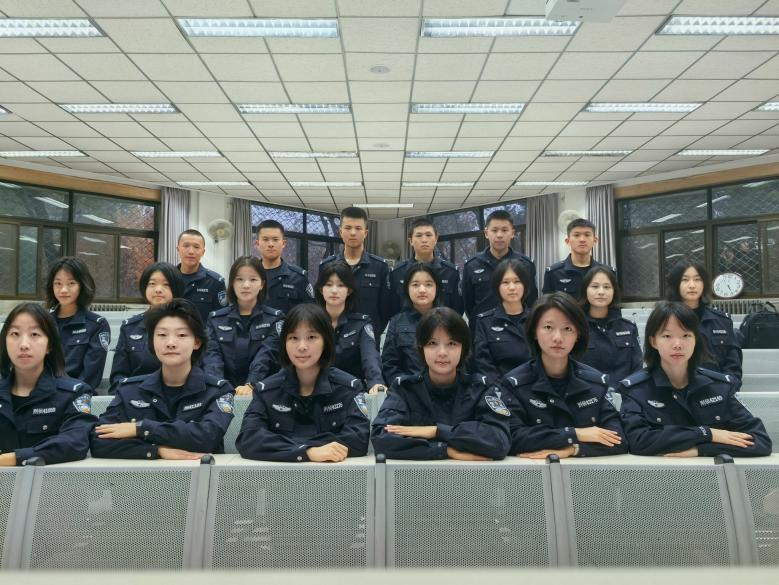 2024老澳门原料网大全